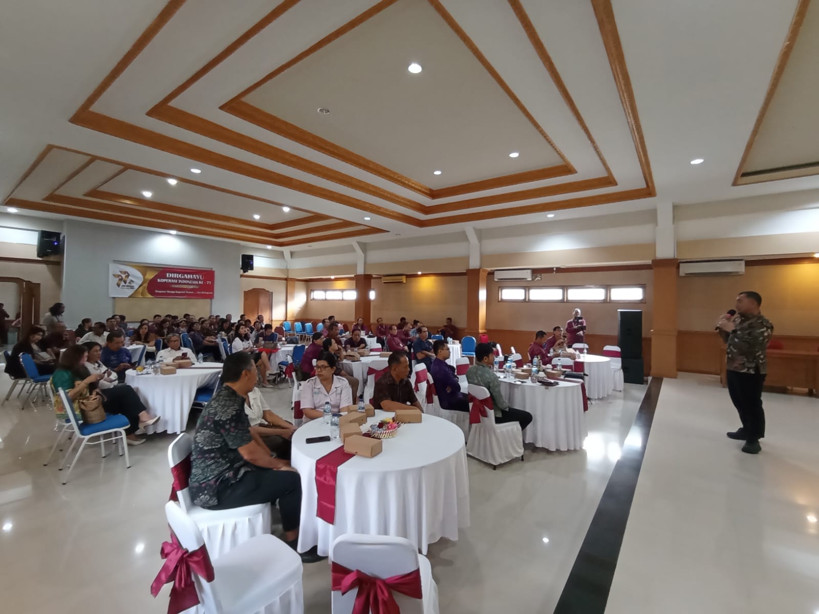 Dorong Koperasi Maju, Dekopinda Denpasar dan PIP Gelar FGD Permodalan Koperasi dalam Peringatan Hari Koperasi ke-77